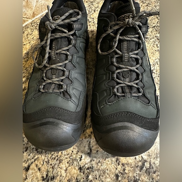 Keen Targhee IV waterproof hiking shoes - Picture 7 of 9